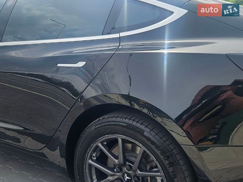 Седан Tesla Model 3 2018 в Ірпені фото 26 Седан Tesla Model 3 2018 в Ірпені