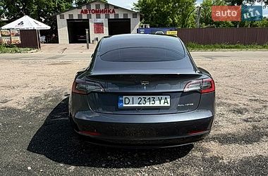 Седан Tesla Model 3 2022 в Киеве