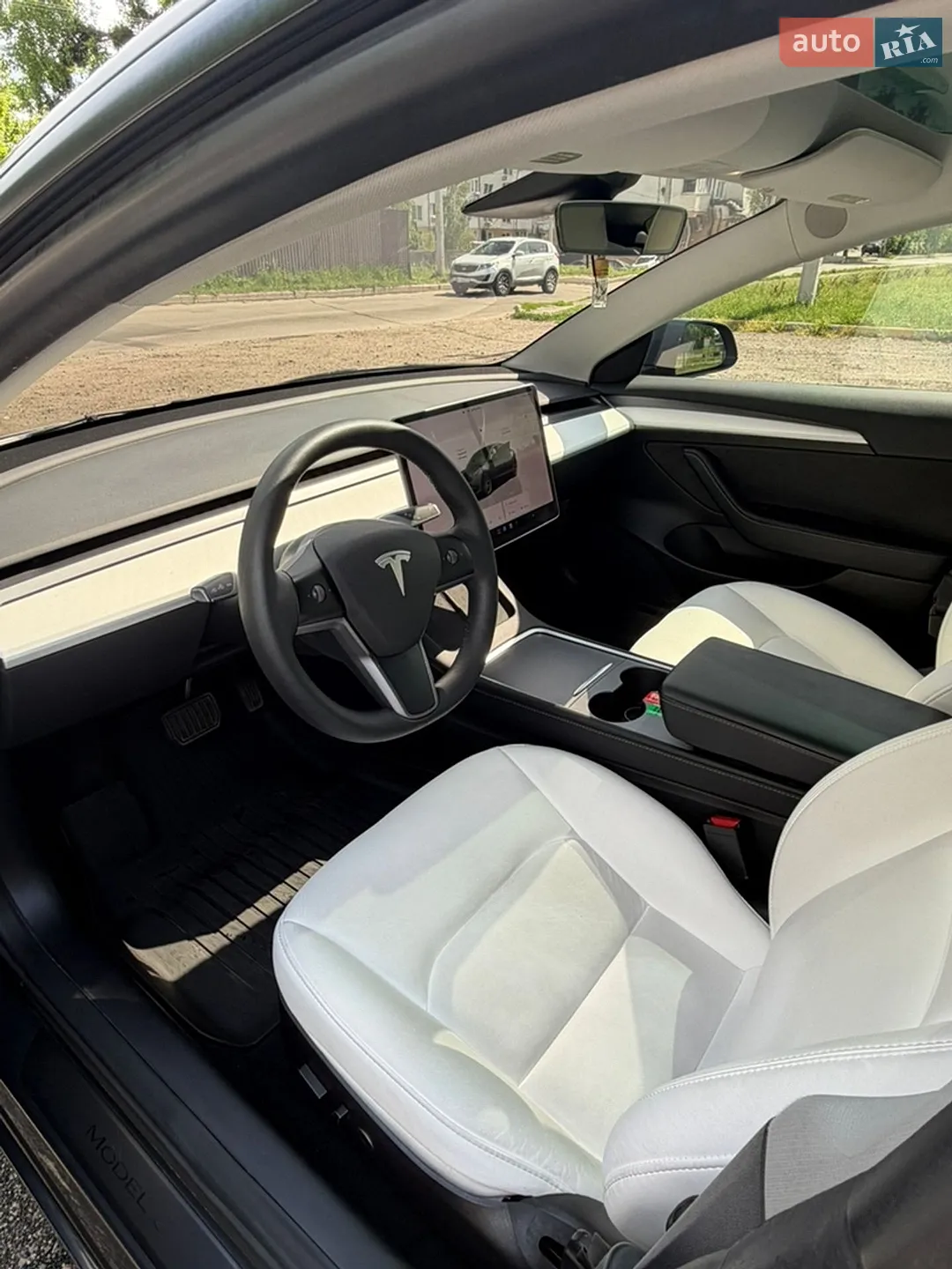 2022 Tesla Model 3 - мініатюра 19