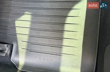 Седан Tesla Model 3 2022 в Киеве