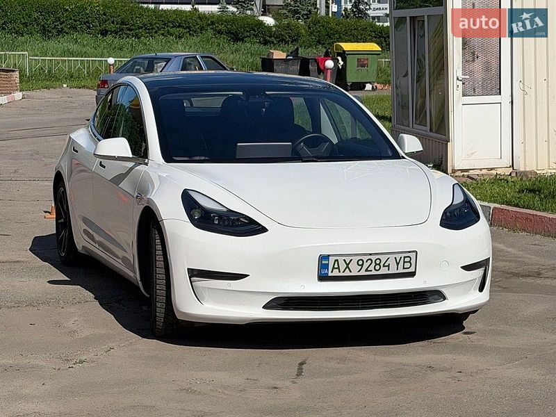 Tesla Model 3 2020 Tesla Model 3 2020