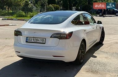 Седан Tesla Model 3 2020 в Харькове