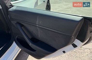 Седан Tesla Model 3 2020 в Харькове