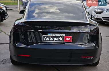Седан Tesla Model 3 2019 в Харкові