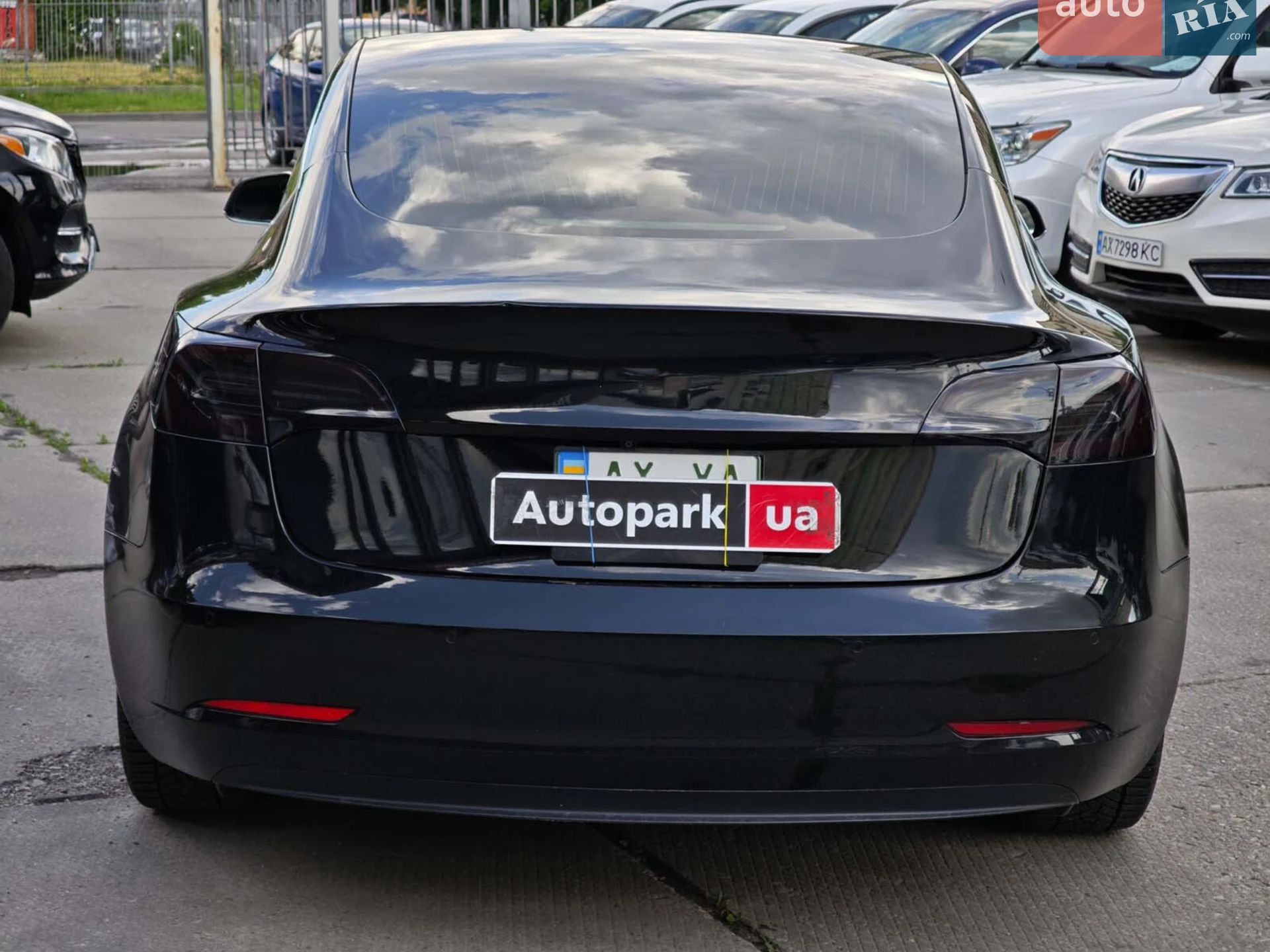 2019 Tesla Model 3 - мініатюра 11
