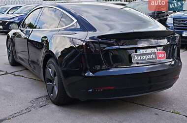 Седан Tesla Model 3 2019 в Харкові
