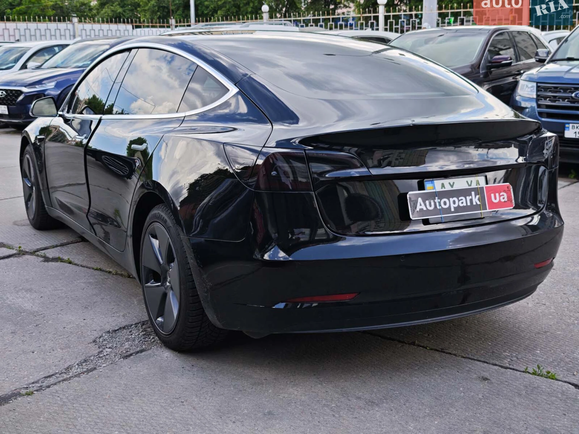 2019 Tesla Model 3 - мініатюра 9