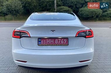 Седан Tesla Model 3 2020 в Житомирі