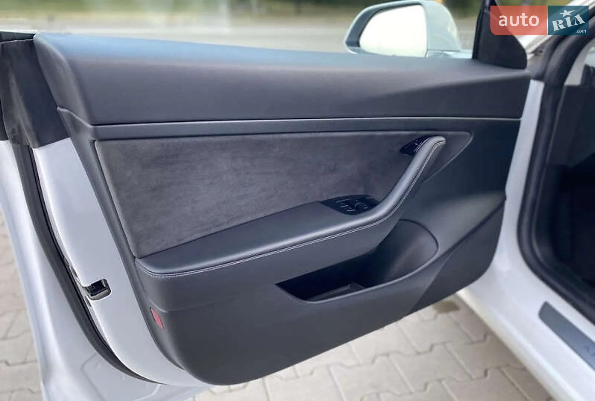 2020 Tesla Model 3 - мініатюра 25