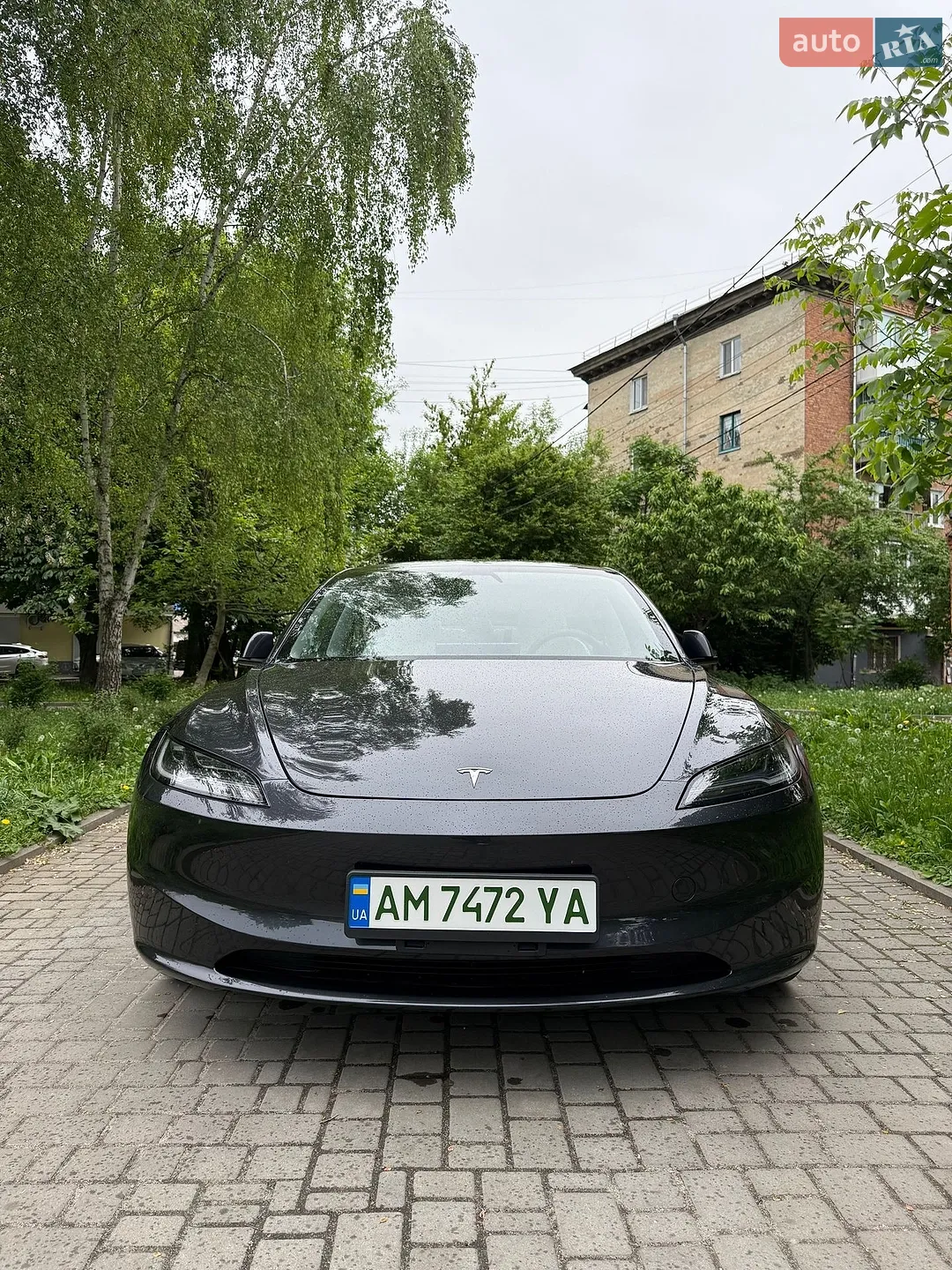 2025 Tesla Model 3 - мініатюра 4