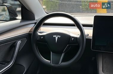 Седан Tesla Model 3 2020 в Ивано-Франковске