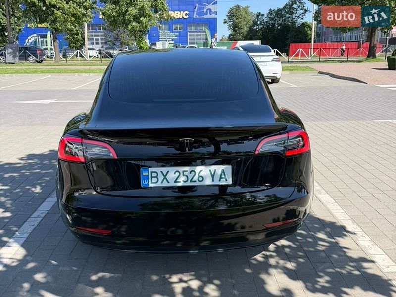 Седан Tesla Model 3 2018 в Хмельницком фото 7 Седан Tesla Model 3 2018 в Хмельницком