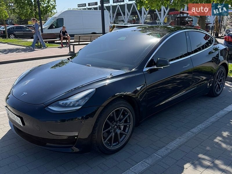Седан Tesla Model 3 2018 в Хмельницком фото 10 Седан Tesla Model 3 2018 в Хмельницком