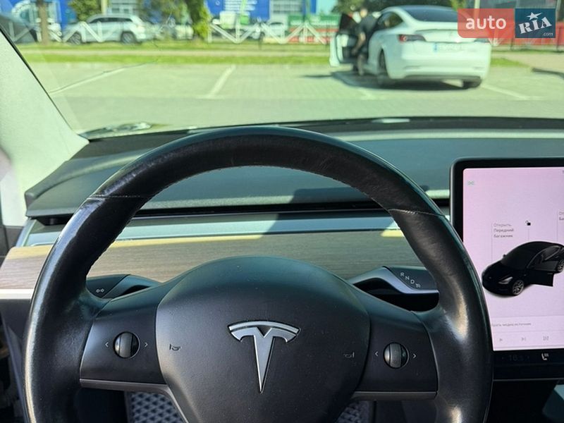 Седан Tesla Model 3 2018 в Хмельницком фото 18 Седан Tesla Model 3 2018 в Хмельницком