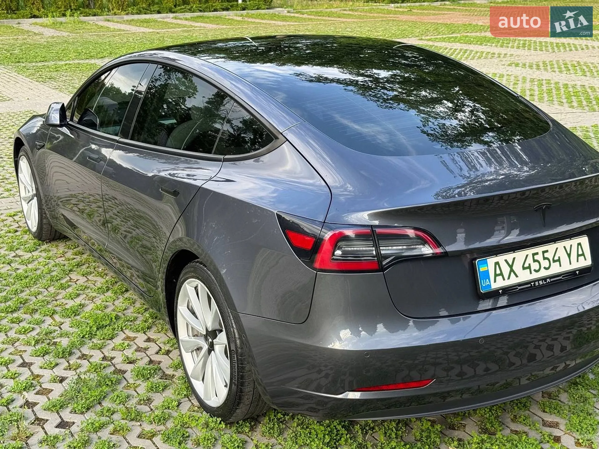 2022 Tesla Model 3 - мініатюра 8