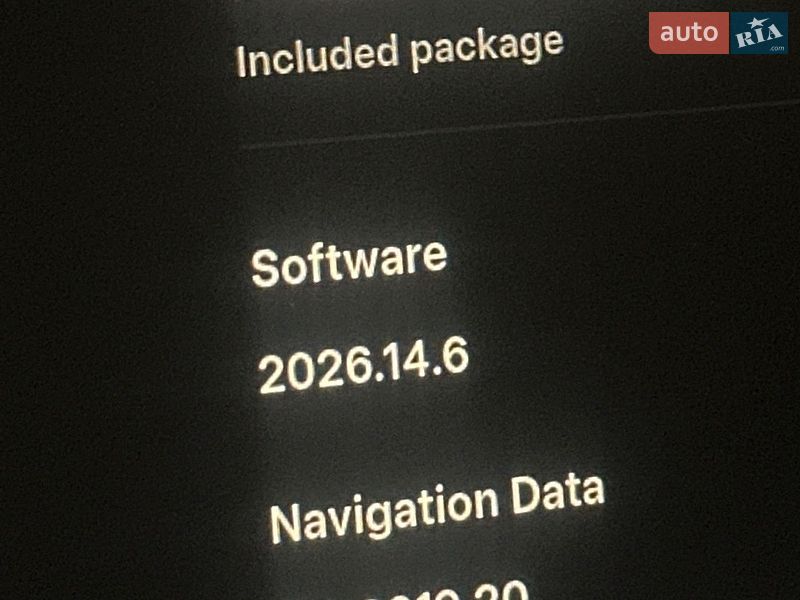Седан Tesla Model 3 2019 в Львове