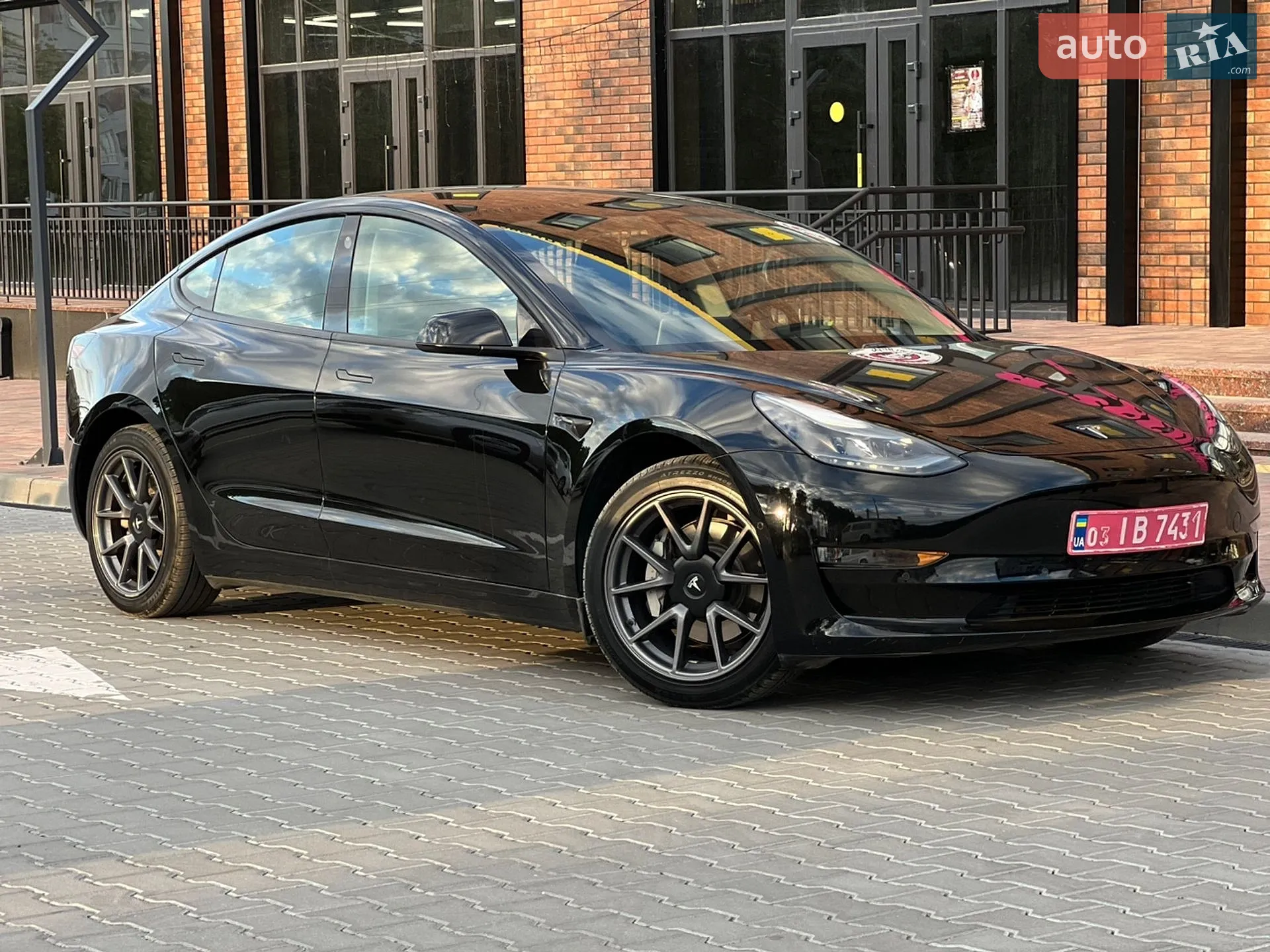 2021 Tesla Model 3 - мініатюра 24