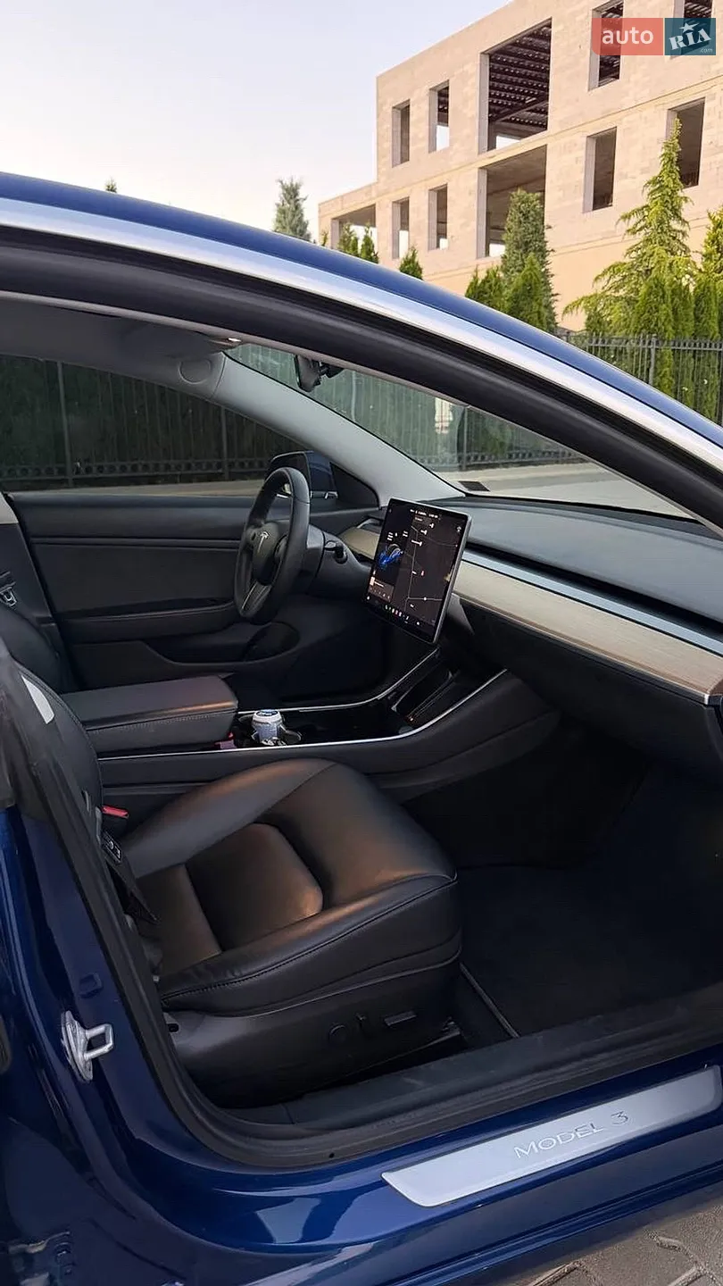 2019 Tesla Model 3 - мініатюра 6