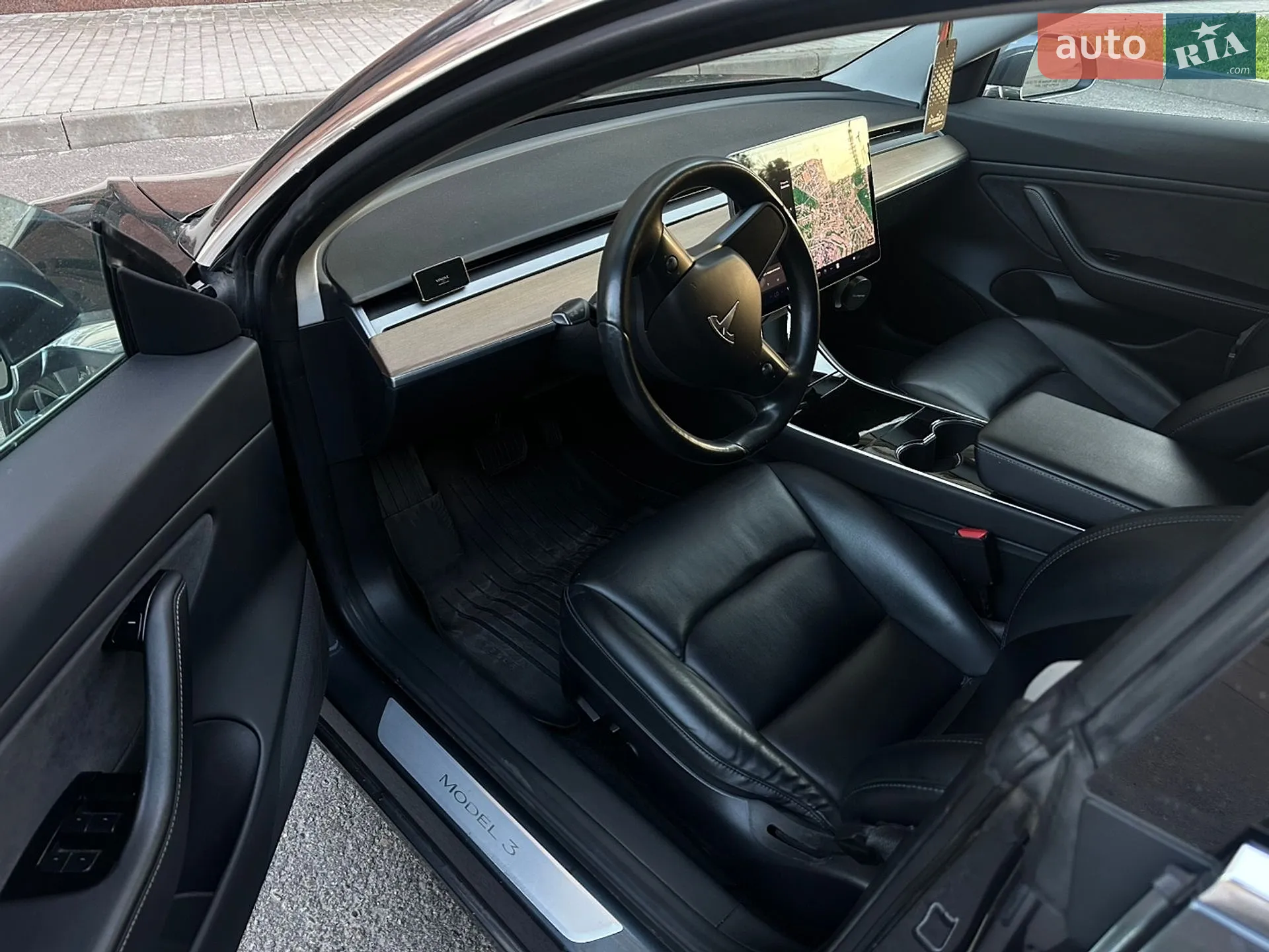 2018 Tesla Model 3 - мініатюра 18