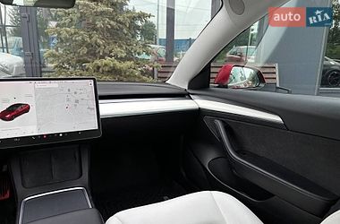 Седан Tesla Model 3 2021 в Львове фото 12 Седан Tesla Model 3 2021 в Львове