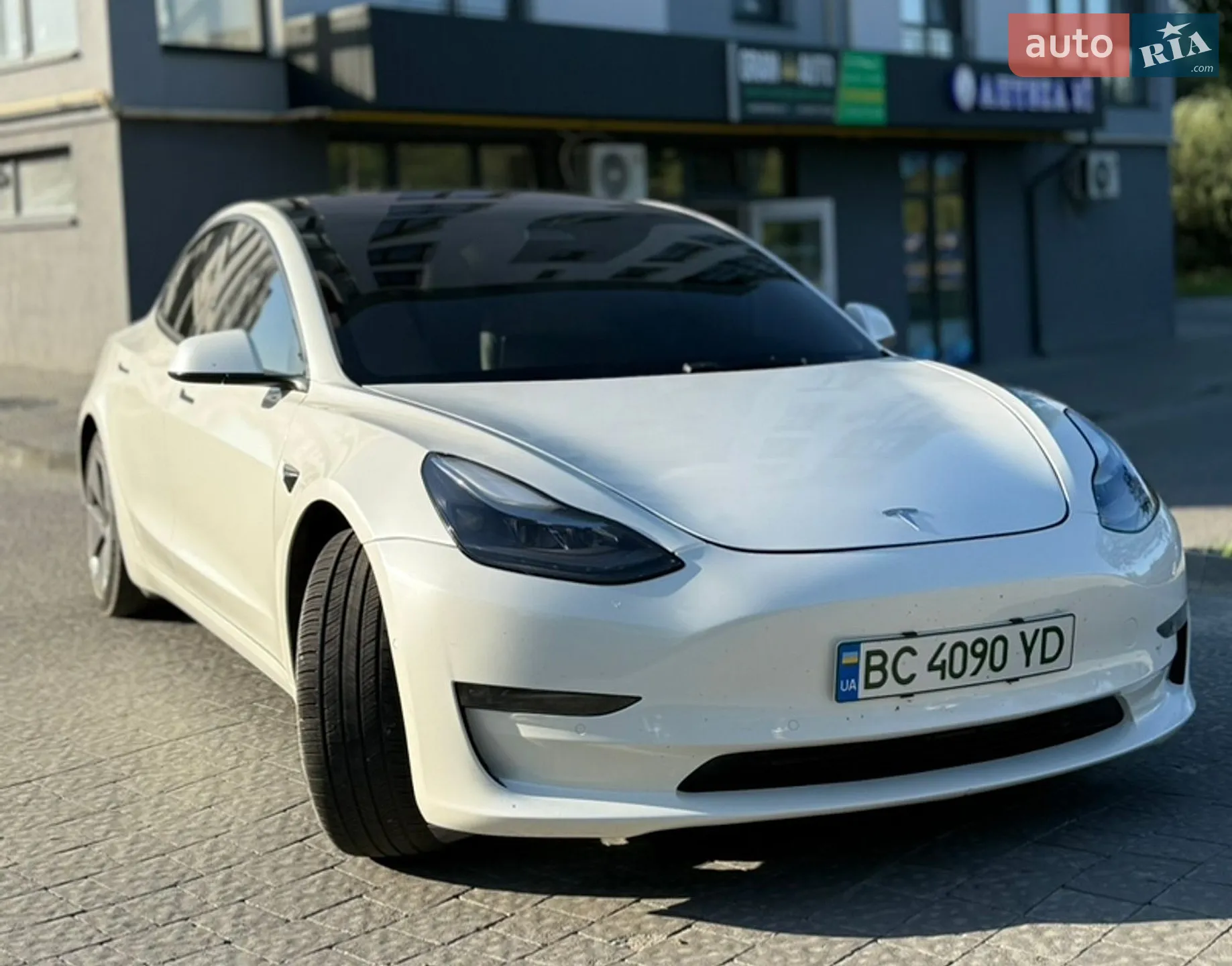 2022 Tesla Model 3 - мініатюра 4