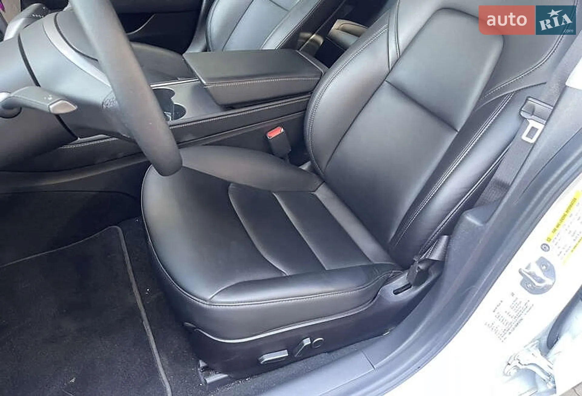 2021 Tesla Model 3 - мініатюра 14