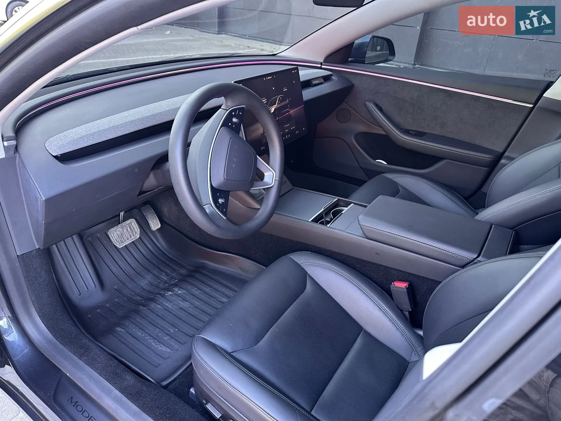 2024 Tesla Model 3 - мініатюра 13