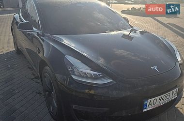 Седан Tesla Model 3 2019 в Хусте