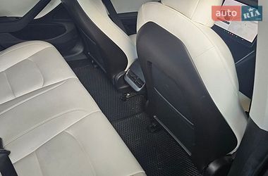 Седан Tesla Model 3 2019 в Хусте