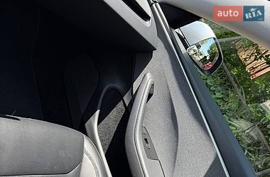 Седан Tesla Model 3 2025 в Одессе