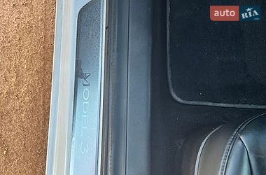 Седан Tesla Model 3 2020 в Києві
