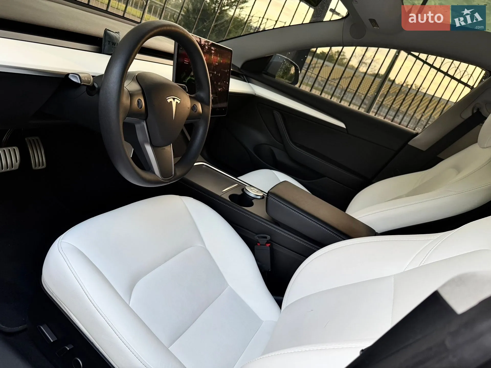 2022 Tesla Model 3 - мініатюра 15
