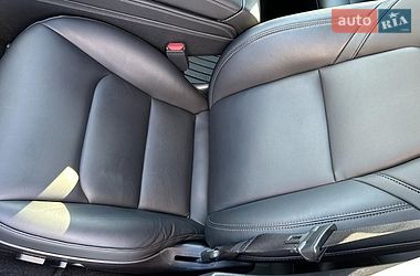 Седан Tesla Model 3 2022 в Киеве