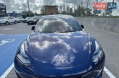 Седан Tesla Model 3 2022 в Первомайську фото 6 Седан Tesla Model 3 2022 в Первомайську