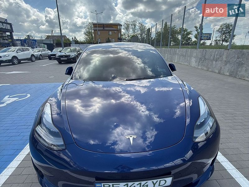 Седан Tesla Model 3 2022 в Первомайську фото 6 Седан Tesla Model 3 2022 в Первомайську