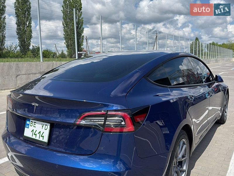 Седан Tesla Model 3 2022 в Первомайську фото 11 Седан Tesla Model 3 2022 в Первомайську