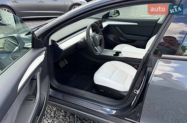 Седан Tesla Model 3 2021 в Хмельницком