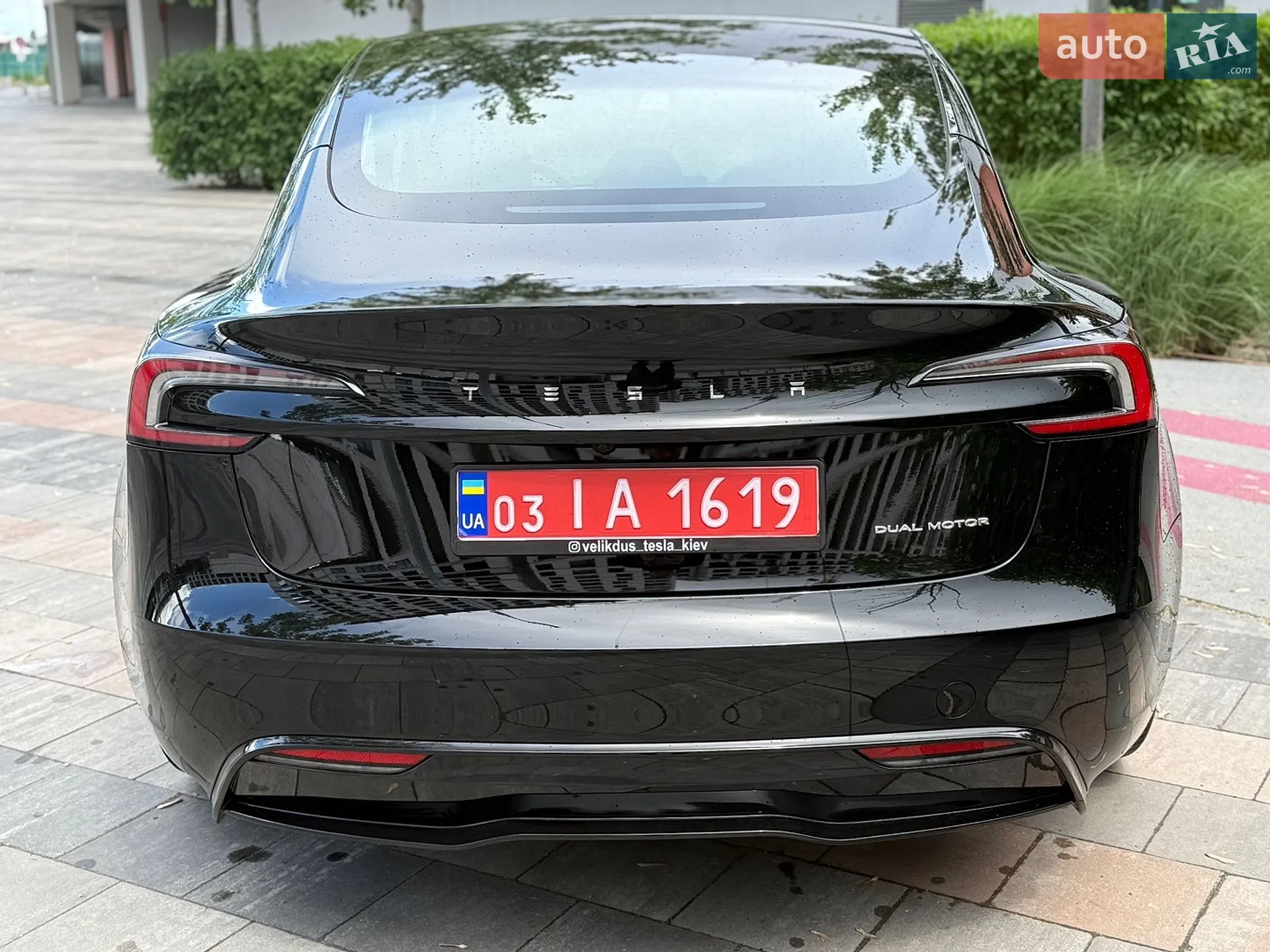 Tesla Model 3 2024 VIN LRW3E7EK2RC964657 фото оголошення 30 з 47