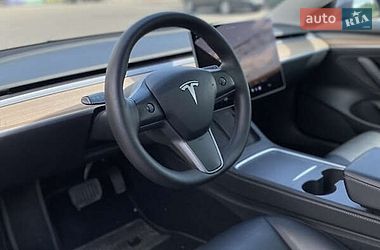 Седан Tesla Model 3 2022 в Києві
