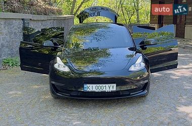 Седан Tesla Model 3 2022 в Києві