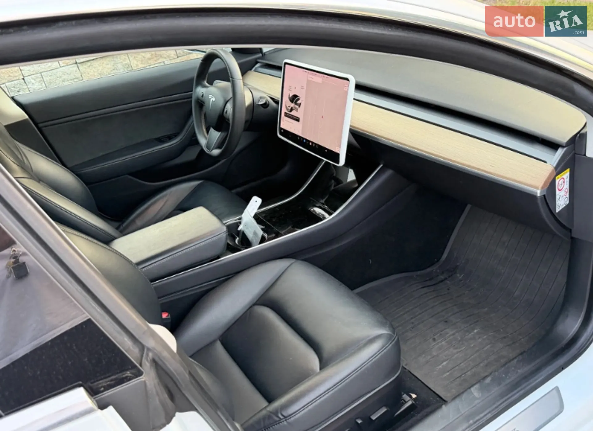 2019 Tesla Model 3 - мініатюра 14