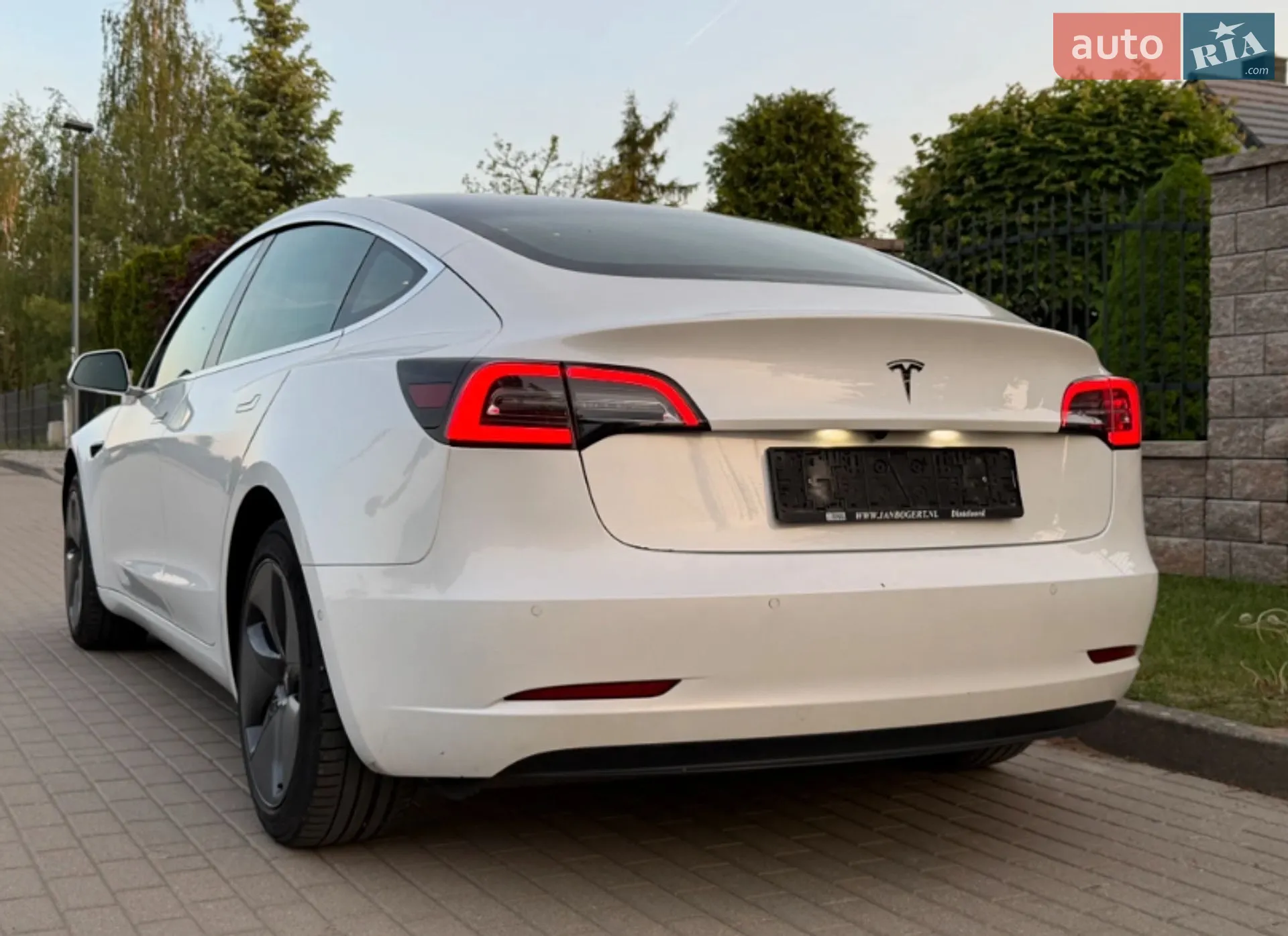 2019 Tesla Model 3 - мініатюра 15