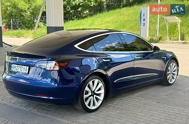 Седан Tesla Model 3 2019 в Житомире