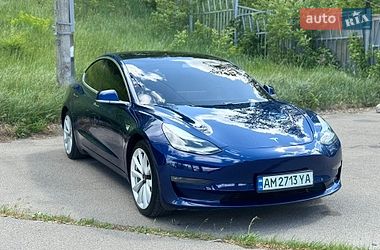 Седан Tesla Model 3 2019 в Житомире