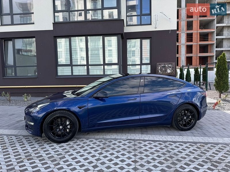Седан Tesla Model 3 2022 в Львове фото 9 Седан Tesla Model 3 2022 в Львове