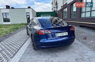 Седан Tesla Model 3 2022 в Львове фото 16 Седан Tesla Model 3 2022 в Львове