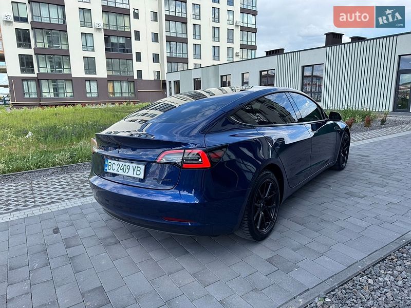 Седан Tesla Model 3 2022 в Львове фото 21 Седан Tesla Model 3 2022 в Львове