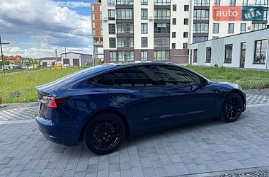 Седан Tesla Model 3 2022 в Львове фото 24 Седан Tesla Model 3 2022 в Львове