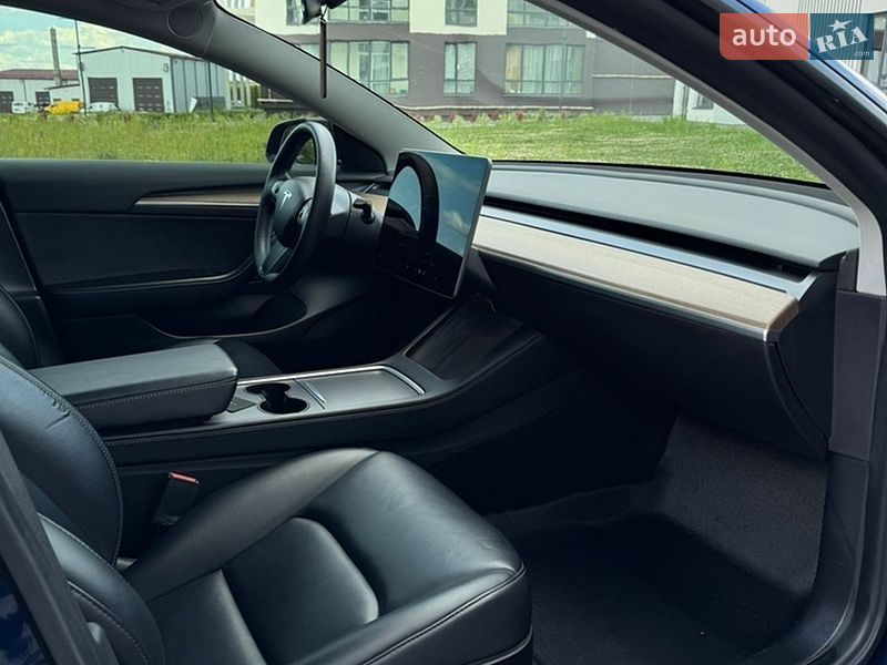 Седан Tesla Model 3 2022 в Львове фото 52 Седан Tesla Model 3 2022 в Львове