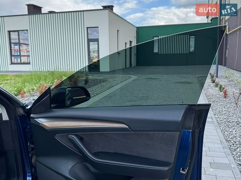 Седан Tesla Model 3 2022 в Львове фото 56 Седан Tesla Model 3 2022 в Львове